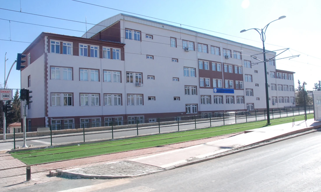 Mahmut Hümayun Özhelvacı İlköğretim Okulu İnşaatı